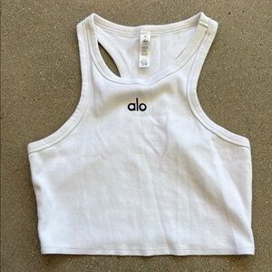 ALO Yoga White Sleeveless Fitted Crop Tank Top